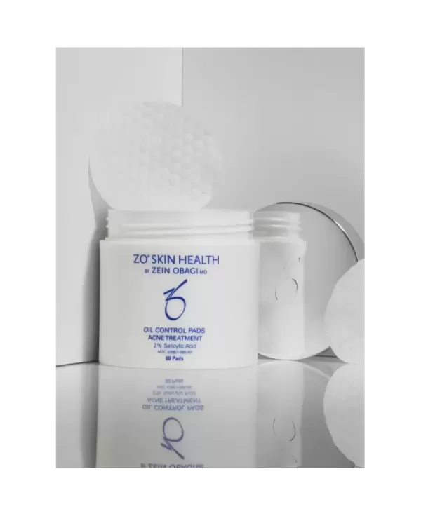 OIL CONTROL PADS n.60 - Dischetti per il controllo del sebo Forte ZO® Skin Health €61,48 +VAT www.AntiAgeBoutique.com