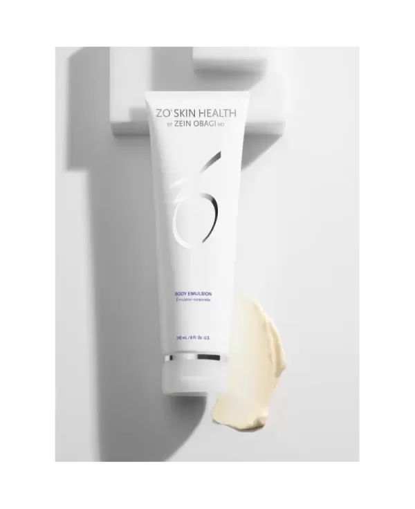 BODY EMULSION 240ml – Crema corpo anti-aging ZO® Skin Health €85,25 +VAT www.AntiAgeBoutique.com